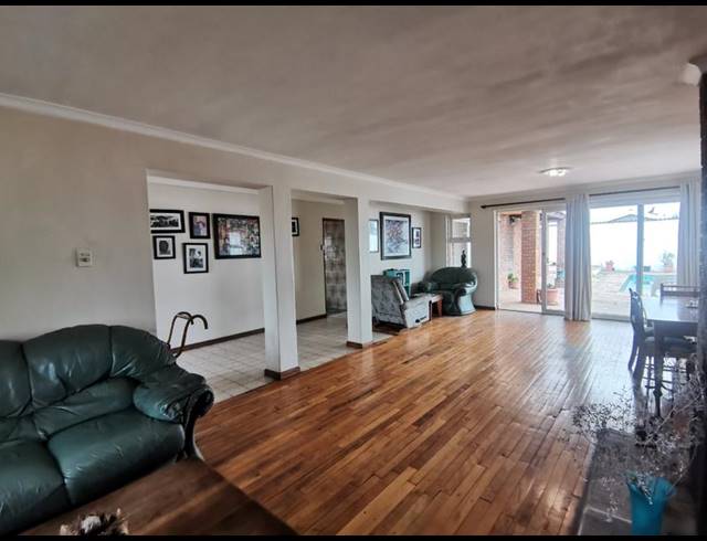 3 BEDROOM HOUSE FOR SALE IN LOTUS RIVER